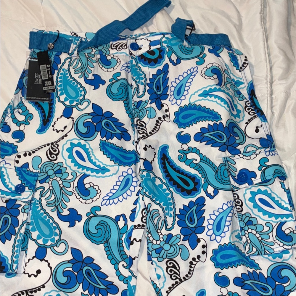 Blue Paisley Men's Cargo Shorts